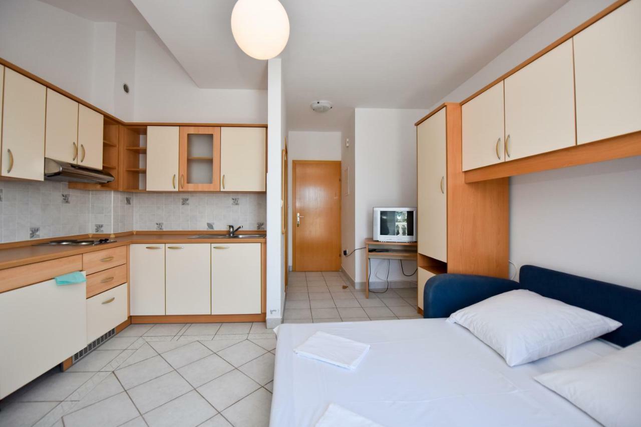 Milka Appartements สตารา โนวัลยา ภายนอก รูปภาพ